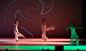 chule für zeitgenössischen Tanz Aurelia Baumgartner