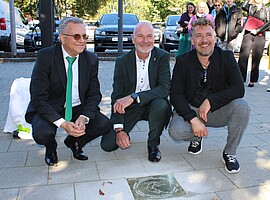 Ernst Gröbmair, Klaus Heilinglechner und Dominik Halamek bei der Walk-of-Fame-Ehrung in Wolfratshausen