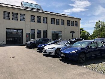 Tesla im Triebwerk München