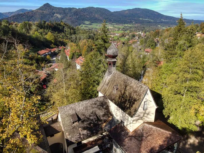 Wallfahrtskapelle Maria Birkenstein bei Fischbachau Wallfahrtskapelle Maria Birkenstein im Leitzachtal bei Fischbachau