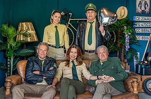 Christina Bayer, Martin Riedl, Franz Hubert, Sabine Kaiser und Reimund Girwidz in Hubert ohne Staller