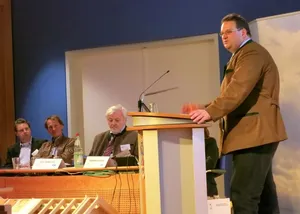 Dr. Burkhard Schulze Darup (Architekt), Markus Wasmeier, Prof. Dr. Wolfgang Seiler, Landrat Josef Niedermaier, v.l.